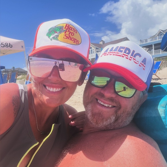 Meet your Posher, Posh - Picture 6 of 16